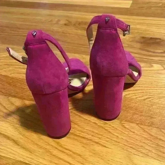 Sam Edelman Yaro ankle strap fuschia heels - Picture 4 of 8